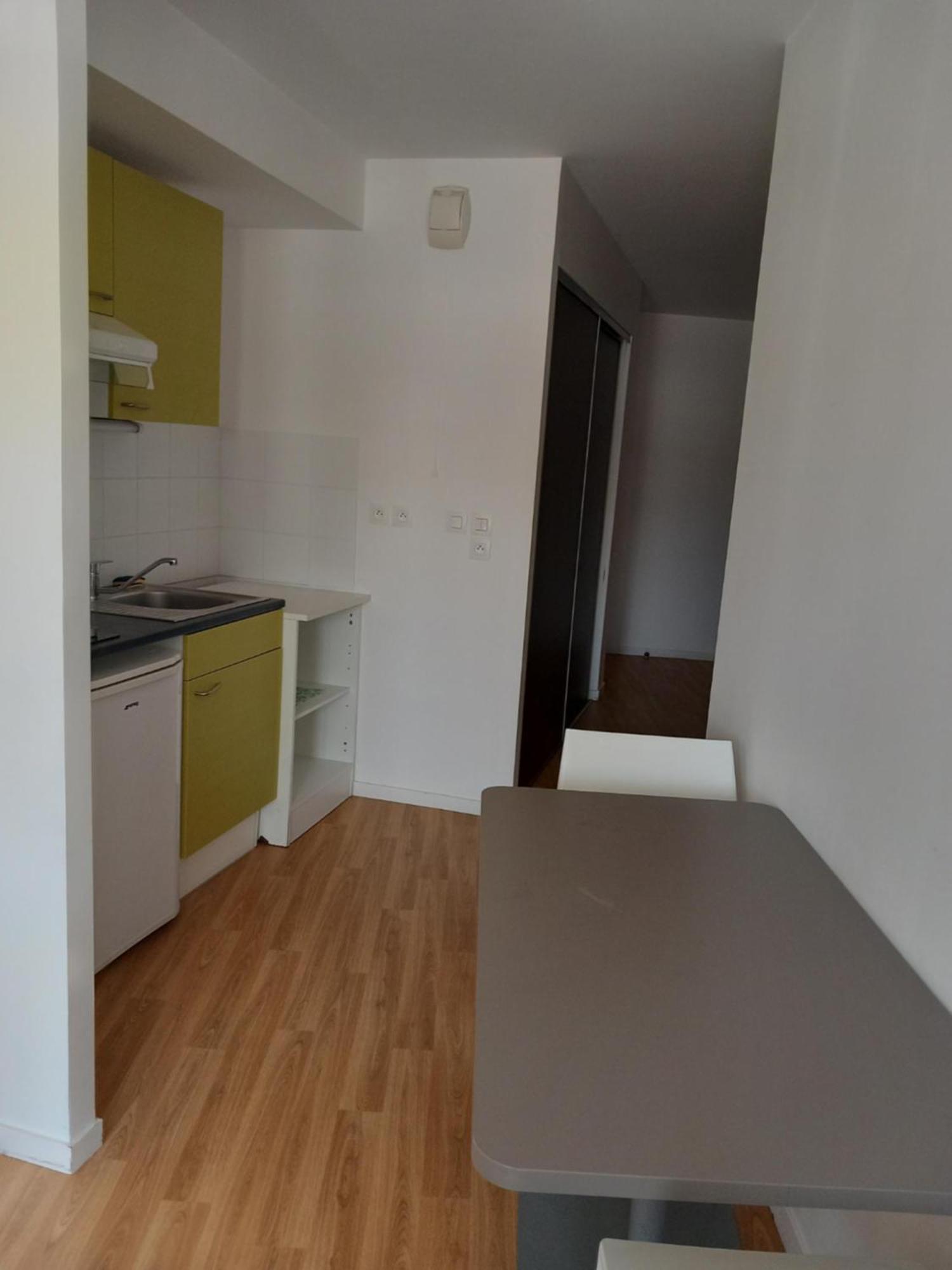 Residence Services Seniors Espace Et Vie 勒芒 外观 照片